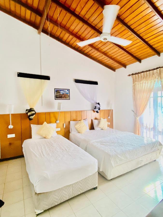 Hikka Paradise Guest House ฮิกคาดูวา ภายนอก รูปภาพ