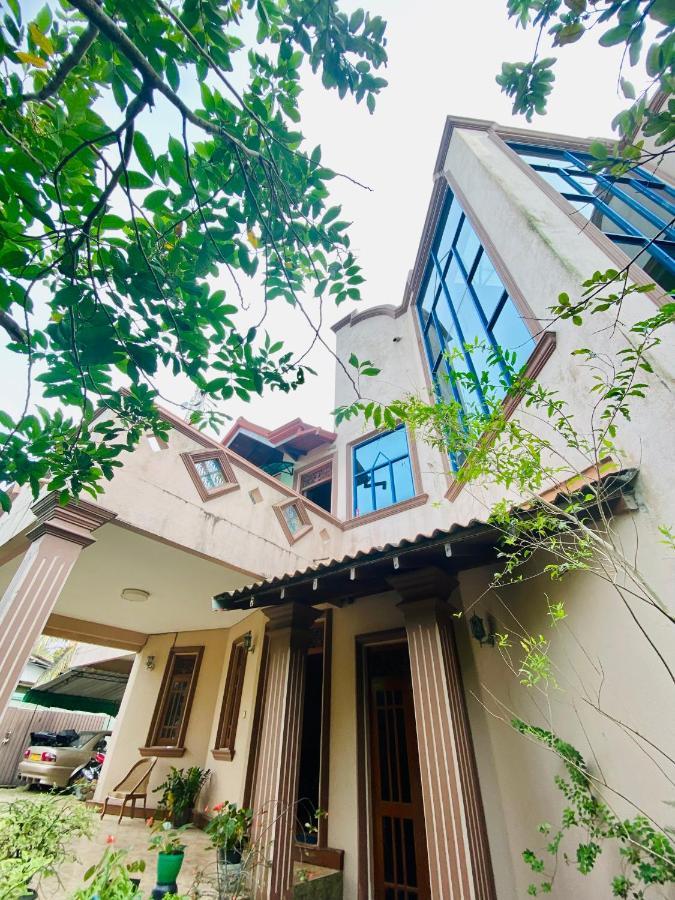 Hikka Paradise Guest House ฮิกคาดูวา ภายนอก รูปภาพ